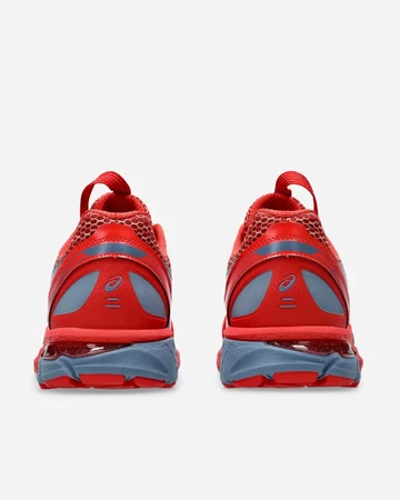 Der Kiko Kostadinov ASICS US4-S GEL-Terrain Classic Red von hinte