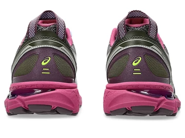 Up There Asics Gel-Terrain Lavendar von hinten