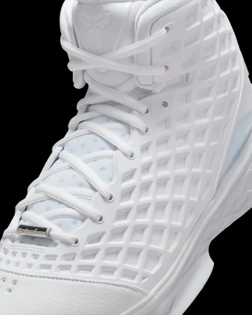 Nike Kobe 3 Protro Halo