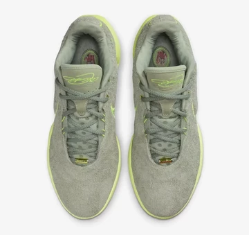 Nike LeBron 21 Algae von oben