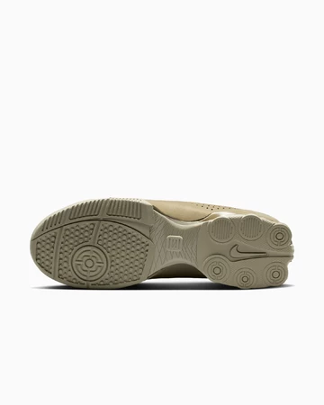 Nike Total 90 Shox Magia Neutral Olive Sohle