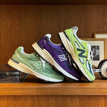 New Balance 993 Chive - Überblick andere Colorways
