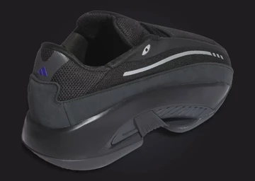 adidas Mad IIInfinity Core Black schräg von hinten