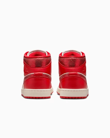 Jordan 1 Mid Red Cracked Leather Paar Fersen