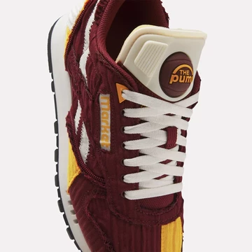 MARKET Reebok Classic Leather Pump Classic Burgundy Detail Zunge