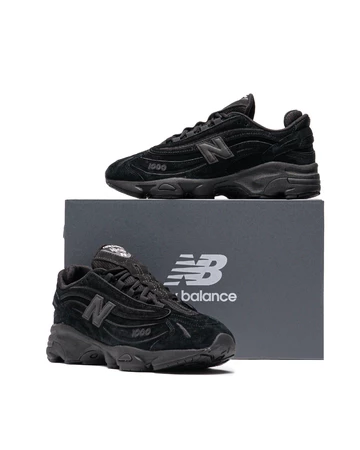 New Balance 1000 Black Paar + Schuhkarton