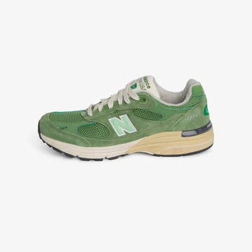 New Balance 993 Chive