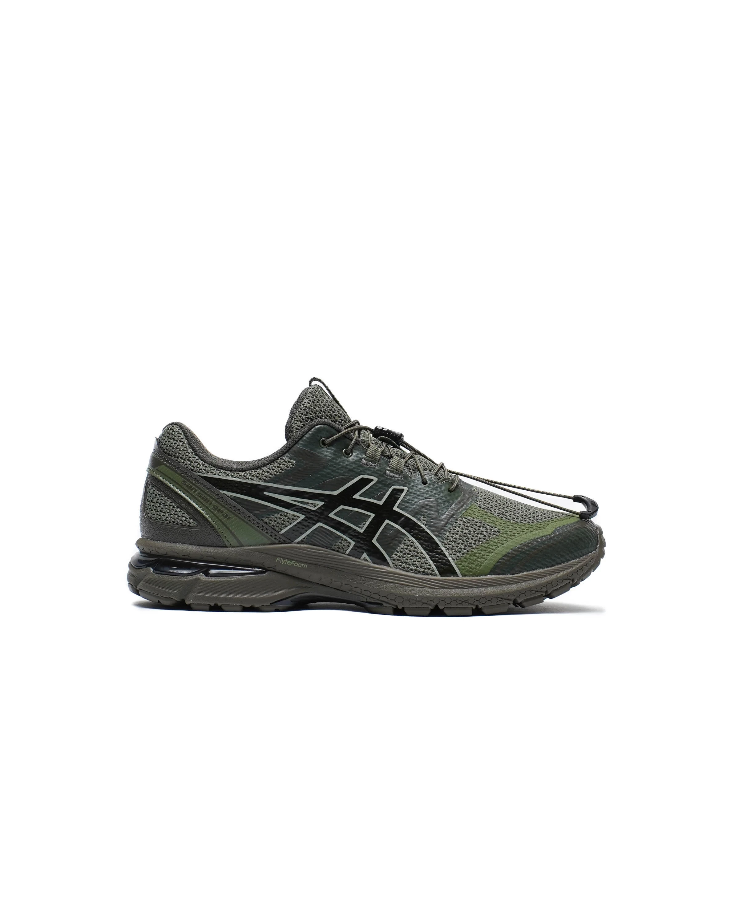 セール中 SAN SAN GEAR × Asics Grey The San San Gear x Asics Gel-Terrain Pack Releases in 2024