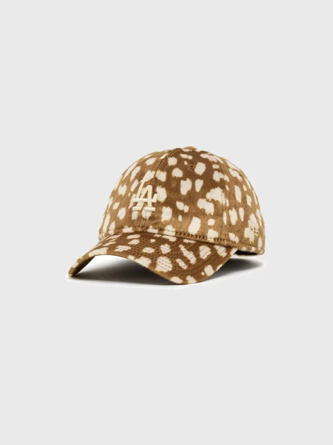 New Era Animal Deer Print 9Twenty Cap Image