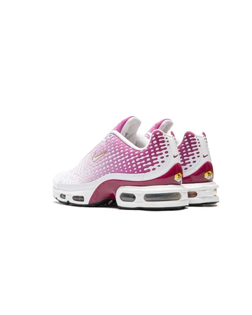 Nike Air Max Plus VII Raspberry Red schräg