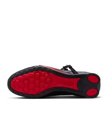 LABELHOOD x Nike Shox Z Calistra Black & University Red Sohle