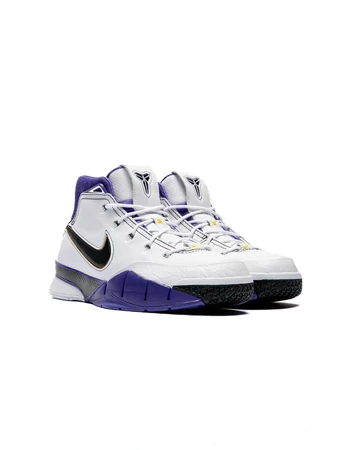 Nike Kobe 1 Protro 81 Points 2026 schräg