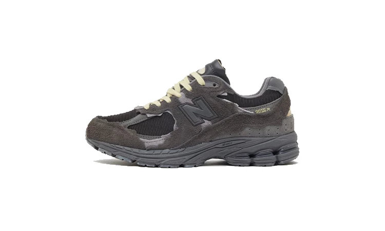 Size? x New Balance 2002R Refined Future Brown