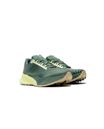 Nike ACG Ultrafly Trail SP Dutch Green schräg