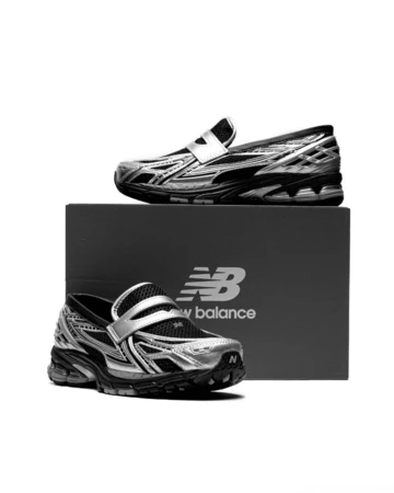 New Balance 1906 Loafer Dark Silver Metallic Paar und Box