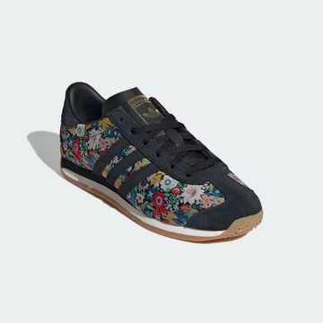 Liberty London x adidas Country schräg seitlich