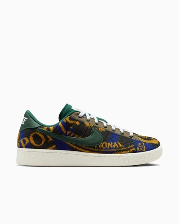 Nike Tennis Classic Premium Terry Cloth Außenseite