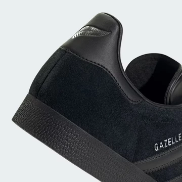 adidas Gazelle All Blacks Ferse