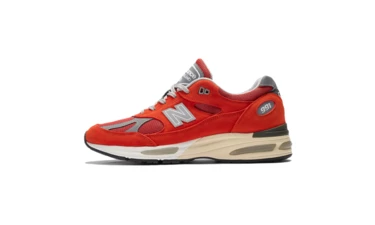 New Balance 991v2 Made in England Grenadine