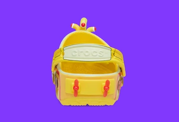 The Beatles x Crocs Classic Clog Pack von hinten