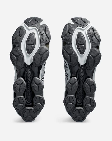 ASICS Gel-Quantum Kinetic Pure Silver - Sohle