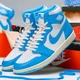 Jordan 1 High UNC - BSTN hat noch alle Größen am Start! ✅