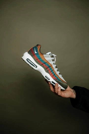 Nike Air Max 95 BY YOU - checkt die Bilder von unserem Design 👨🏻🎨