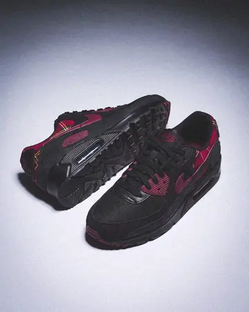 Nike Red Plaid Pack | adidas XLG Runner DLX | Air Max Dolce and more!