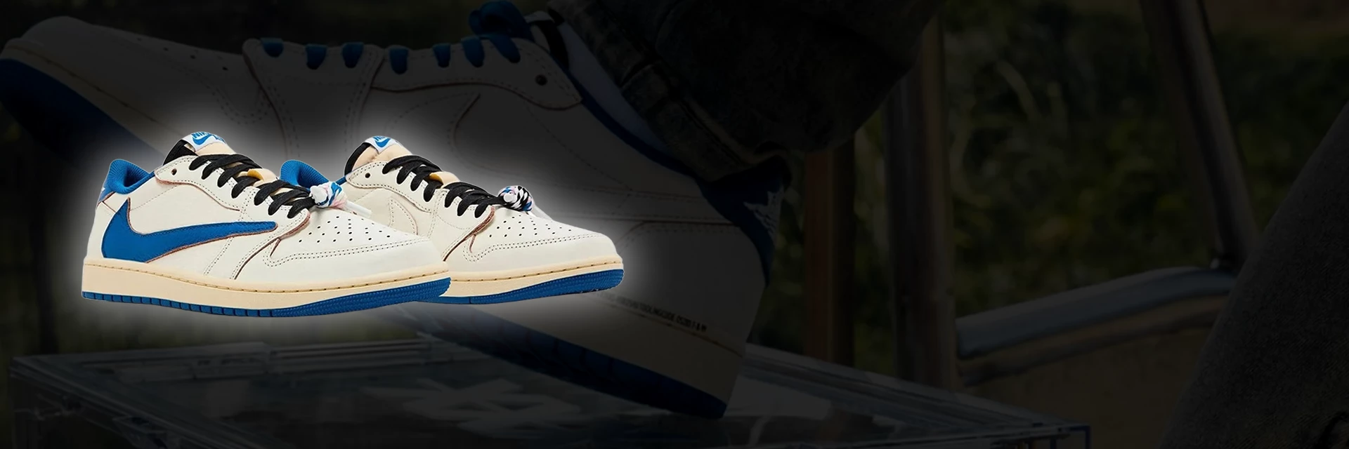 Verpasse keine Infos zum Release des Travis Scott x Fragment x Air Jordan 1 Low Military Blue mit unserer App!